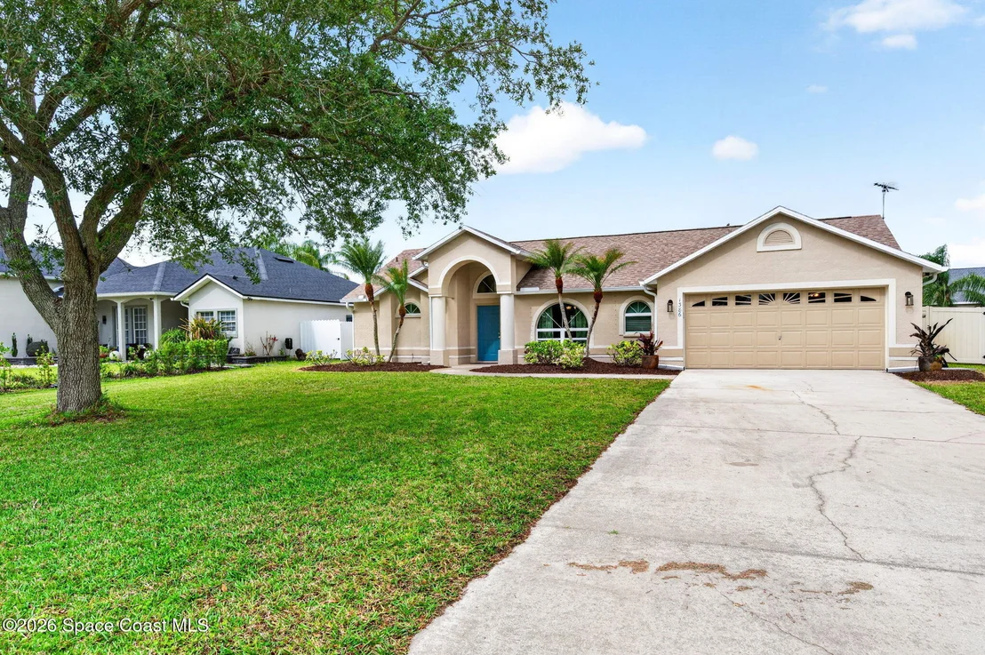 Photo of 1386 York Circle