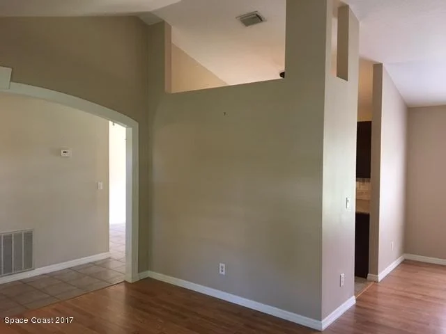 Photo of 1444 Hill Ave Avenue