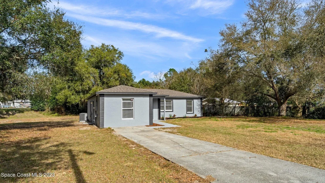 Photo of 60 Bay Lane