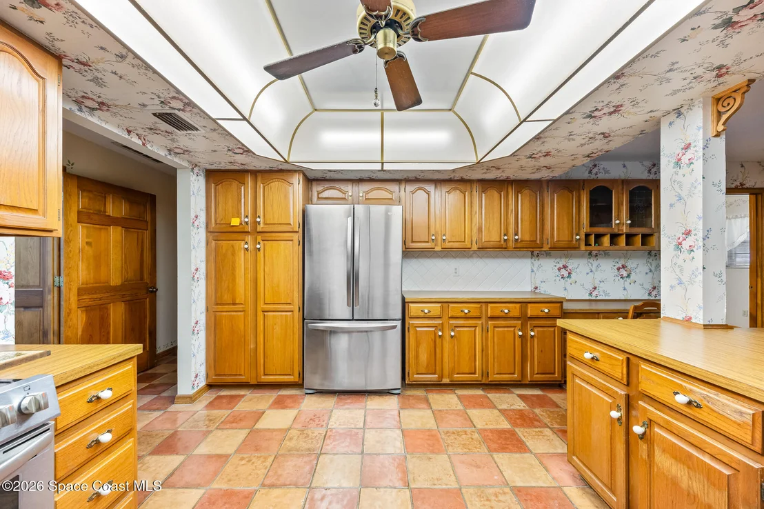 Photo of 3880 Ponderosa Road