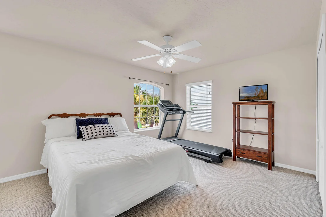 Photo of 562 Carmel Drive