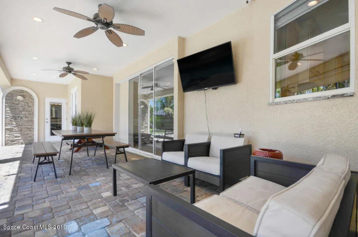 Photo of 661 Nightingale Drive