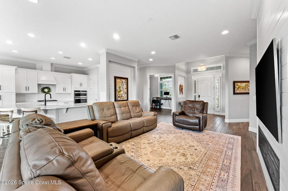 Photo of 7680 Kerrington Drive