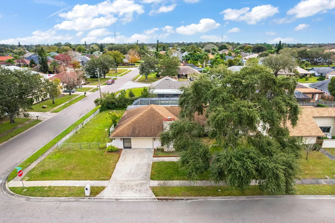 Photo of 1645 Figtree Drive
