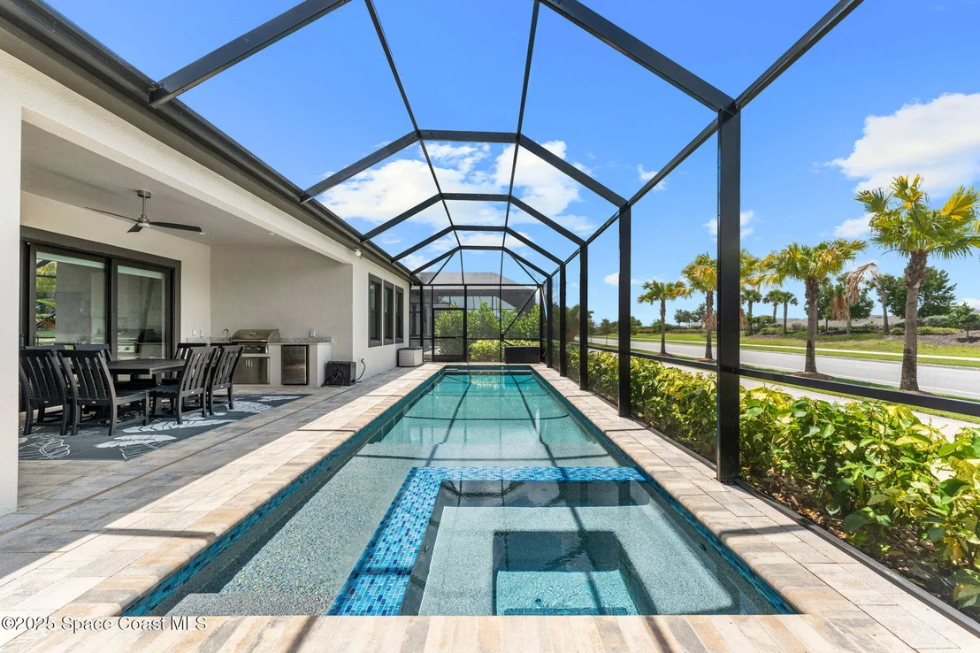Photo of 2453 Donavan Court