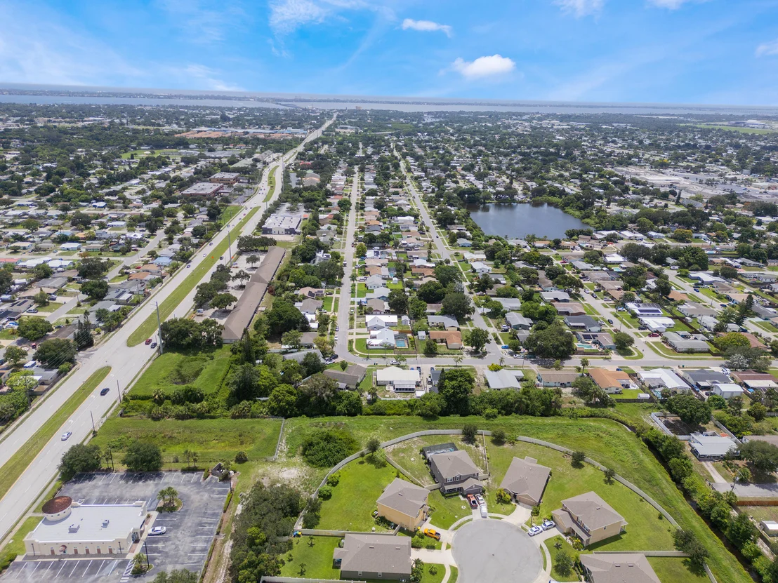 Photo of 2483 Colony Drive