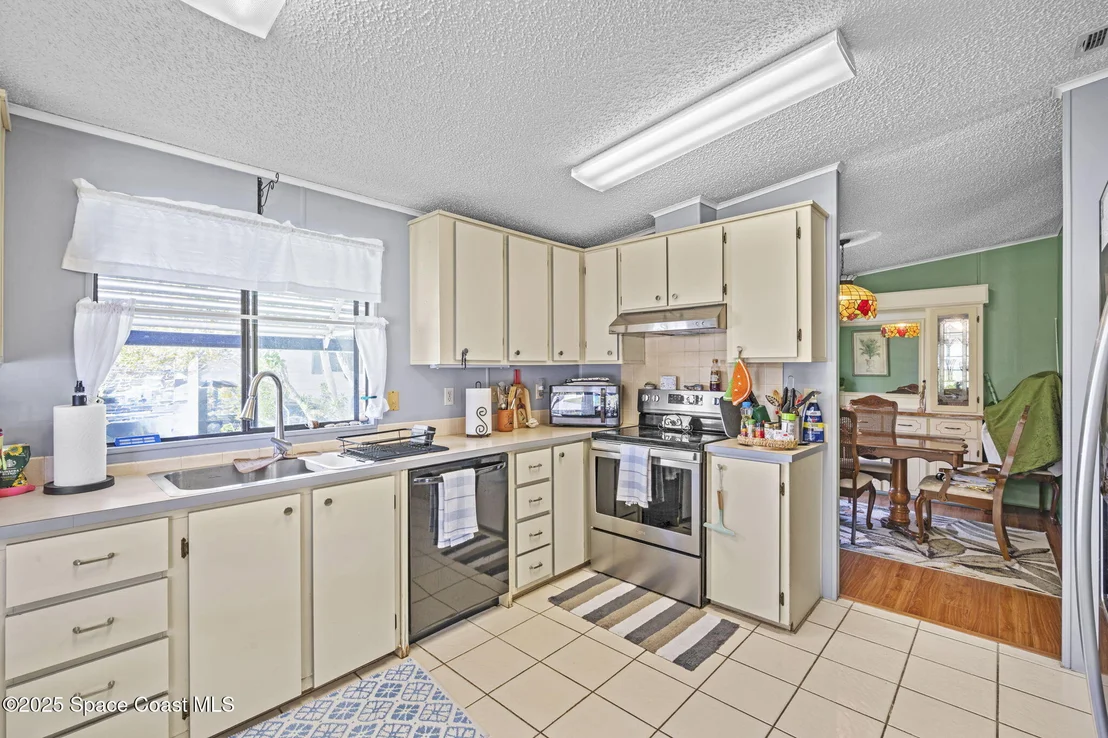 Photo of 433 Marlin Circle