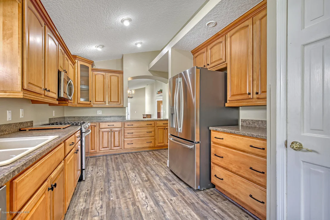 Photo of 3916 Saint Armens Circle
