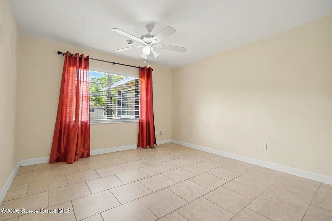 Photo of 4457 Parkway Drive