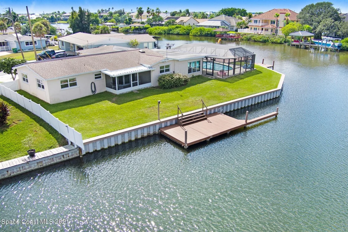Photo of 489 Penguin Drive