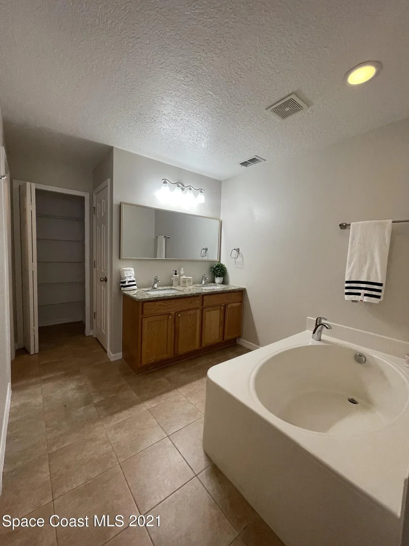 Photo of 656 Mason Drive