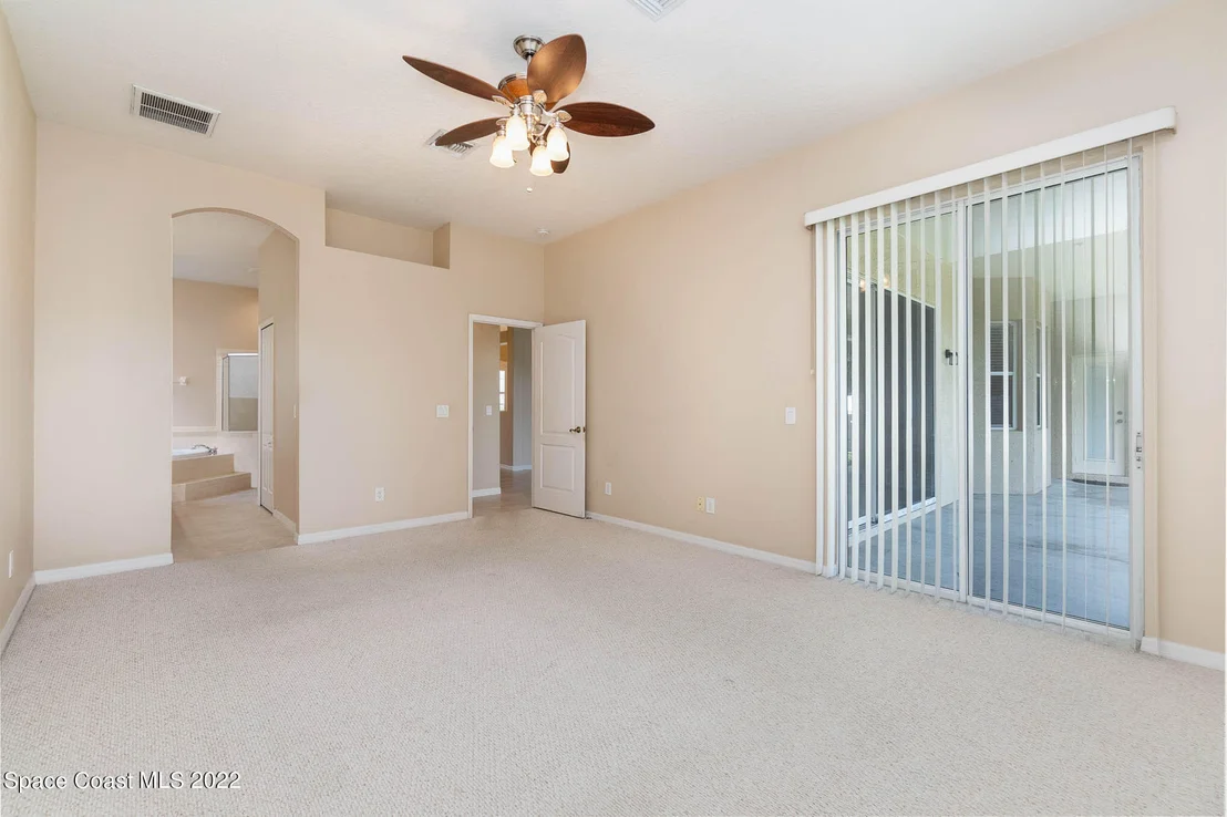 Photo of 1561 Whitman Drive