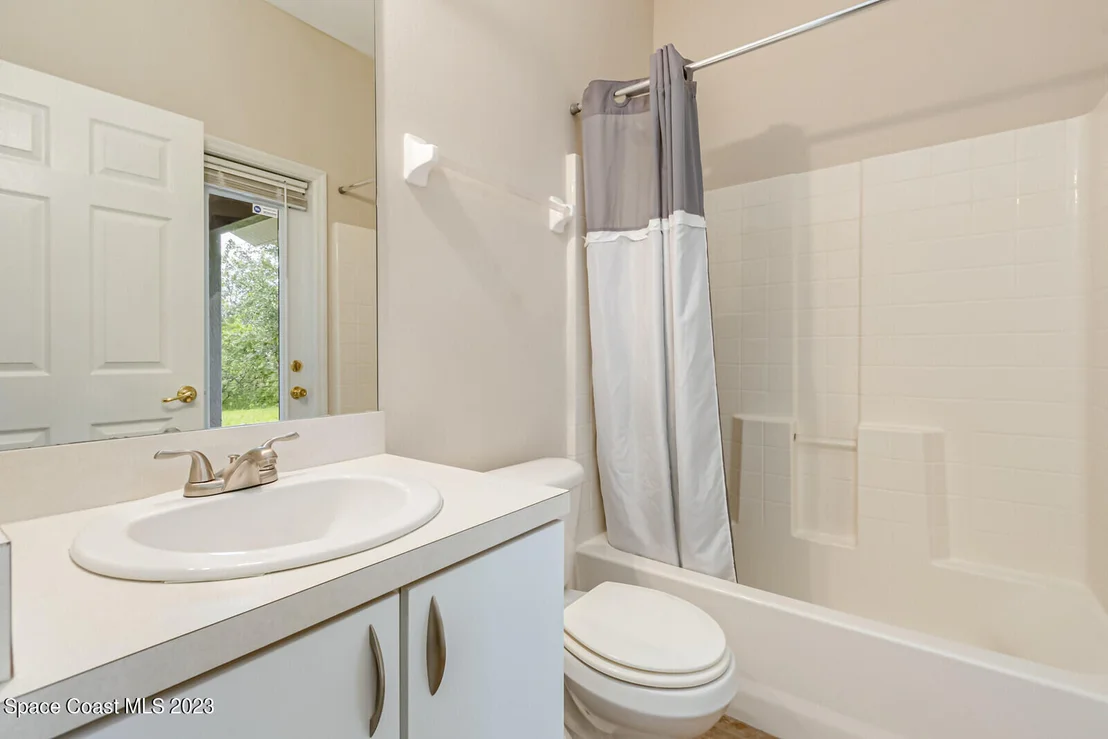Photo of 2848 Basil Avenue