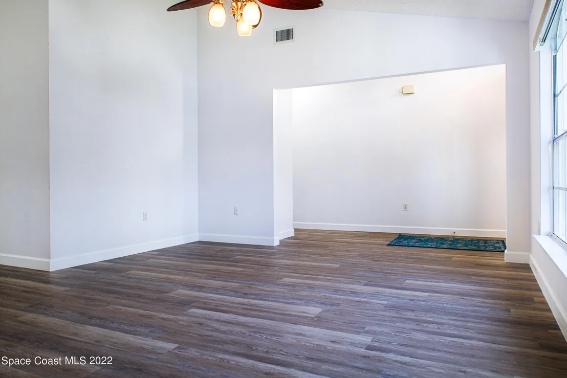Photo of 2059 Allegheny Circle