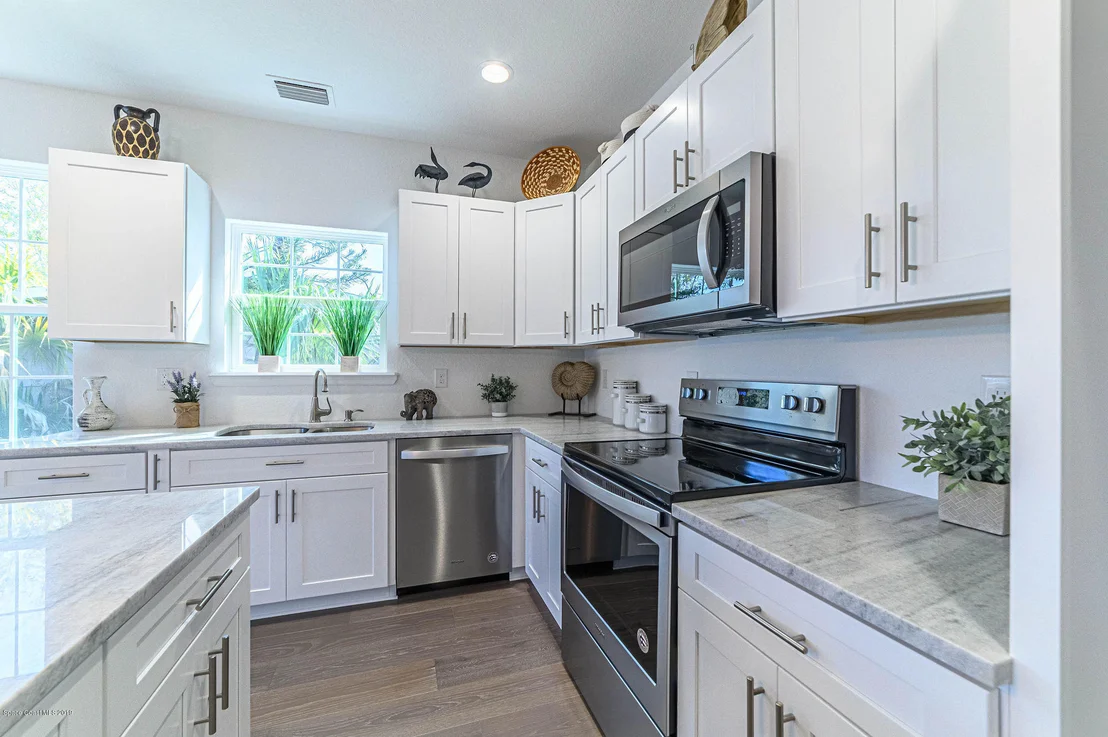 Photo of 435 Crescent Drive