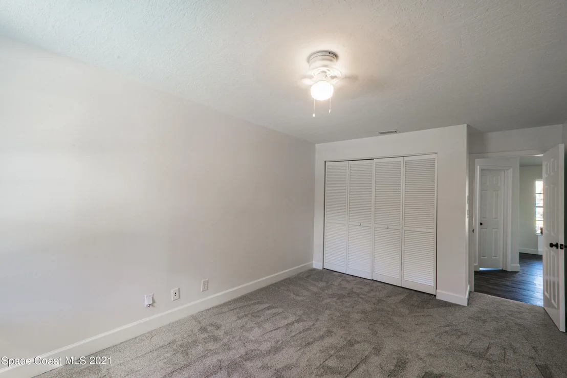 Photo of 564 Crystal Lake Drive