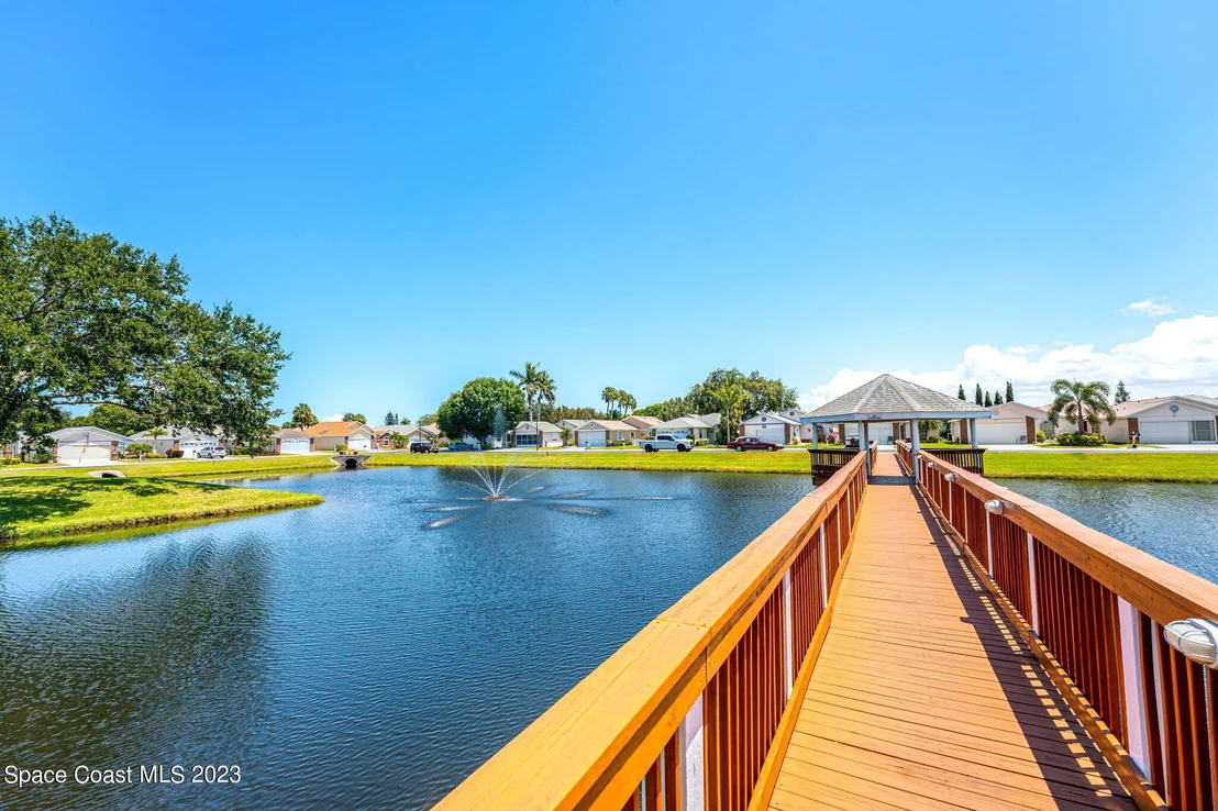 Photo of 840 Cross Lake Drive