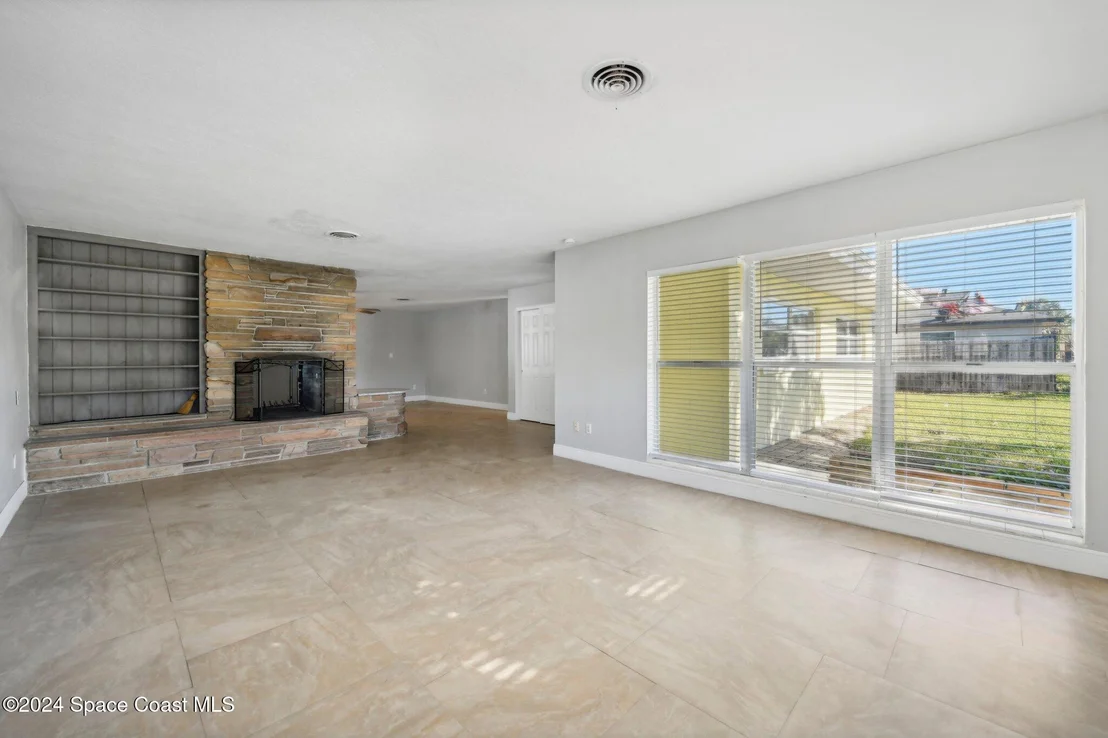Photo of 420 7th Avenue