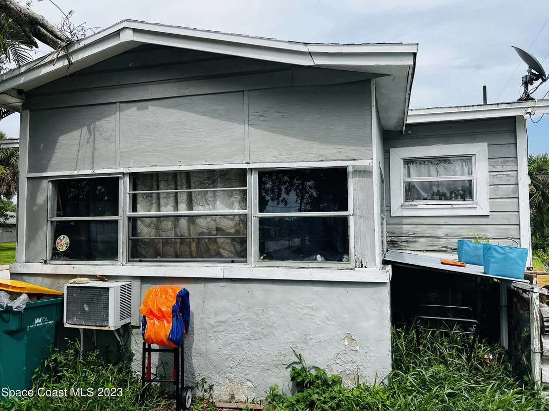 Photo of 903 Stadom Street