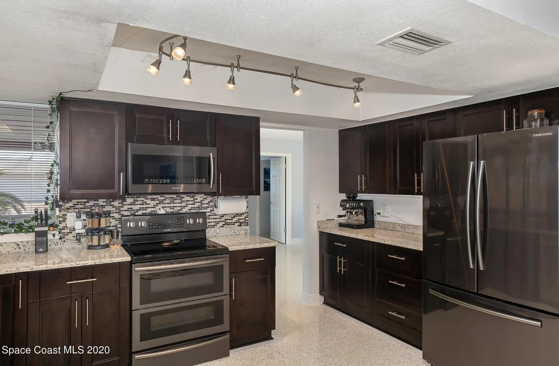 Photo of 3513 Hilltop Lane