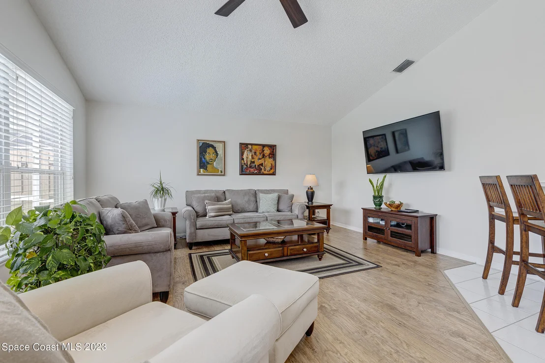 Photo of 1606 Tailfeather Court