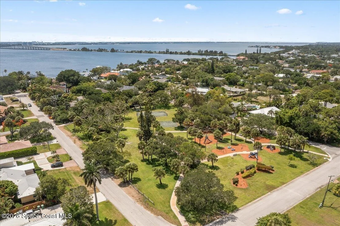 Photo of 415 Hibiscus Trail