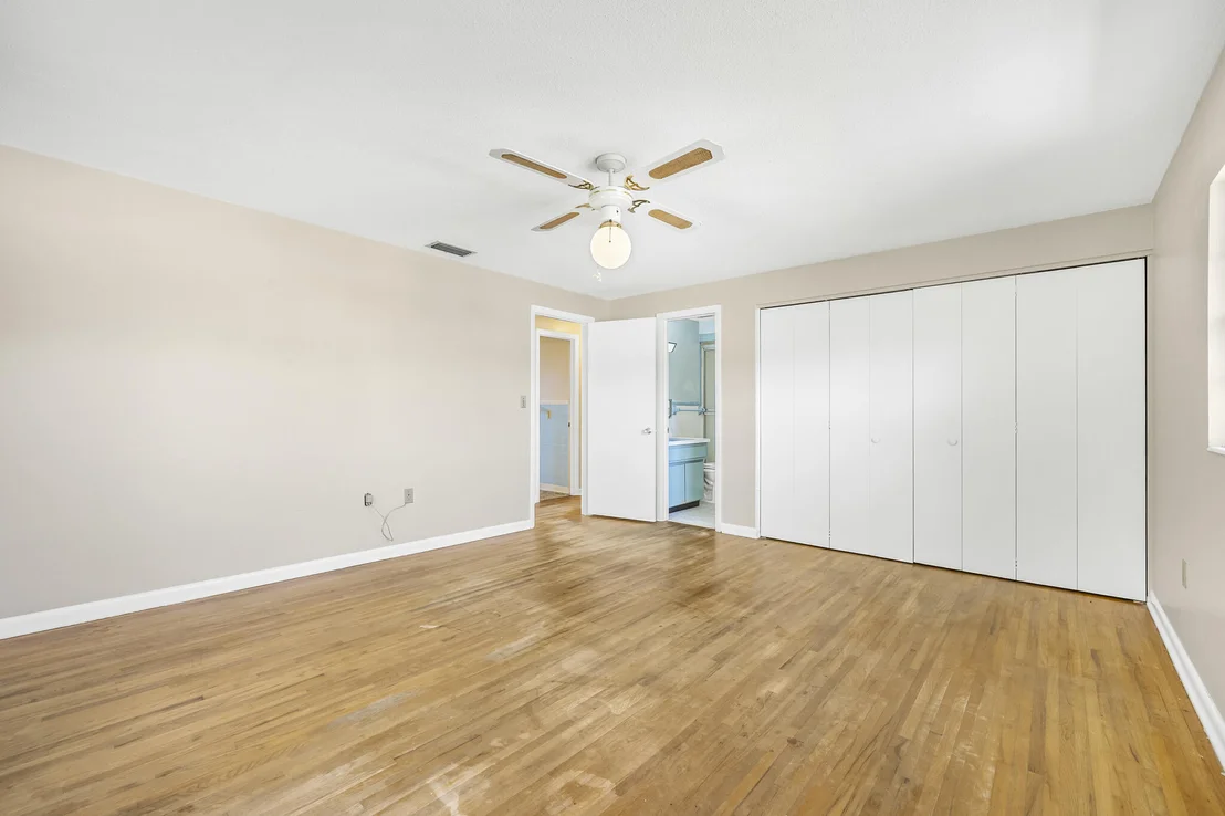 Photo of 455 Pine Boulevard
