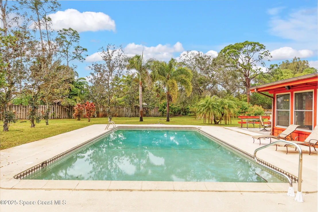 Photo of 8041 Pine Needle Lane