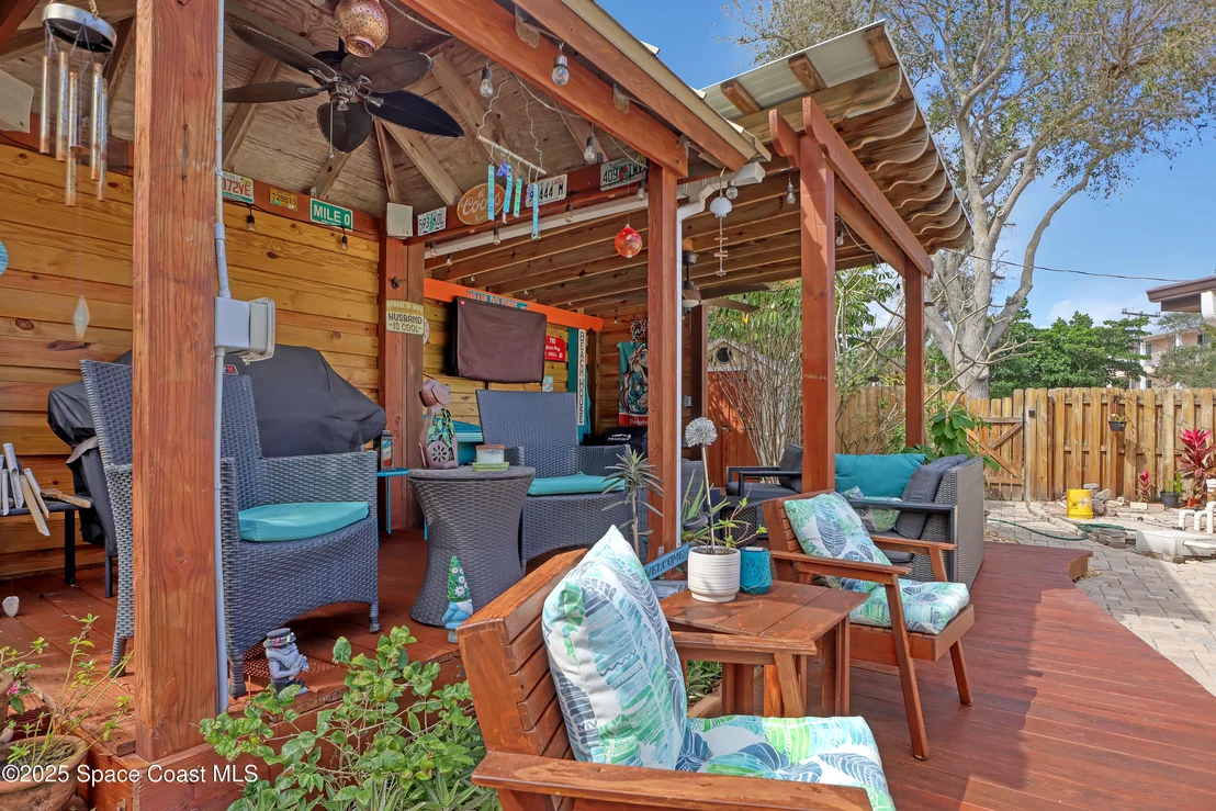 Photo of 54 W Bay Drive