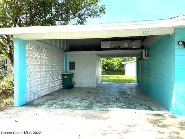 Photo of 2320 Allan Adale Road
