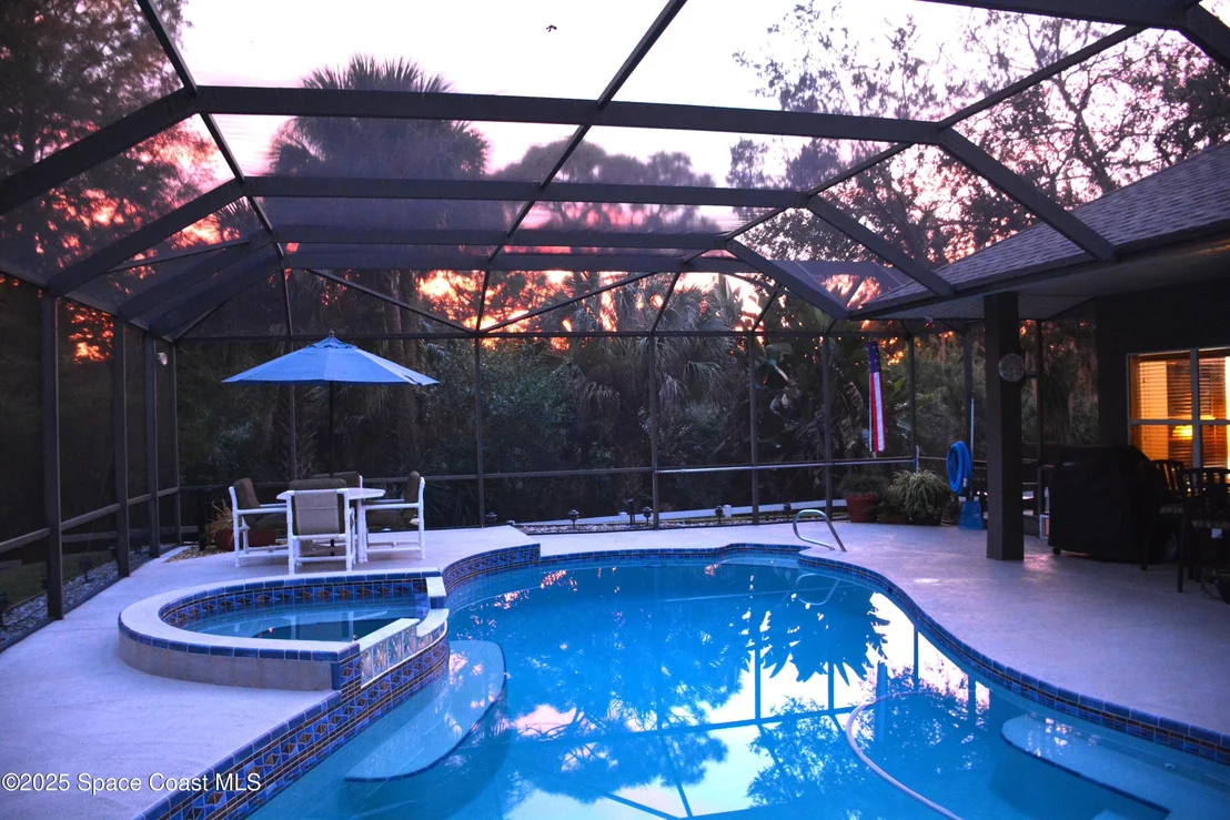 Photo of 4163 Mockingbird Drive