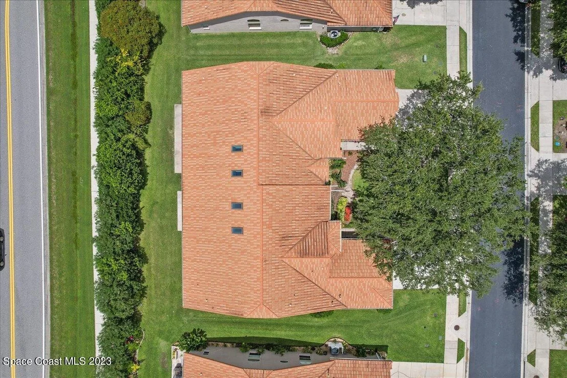 Photo of 7685 Candlewick Drive