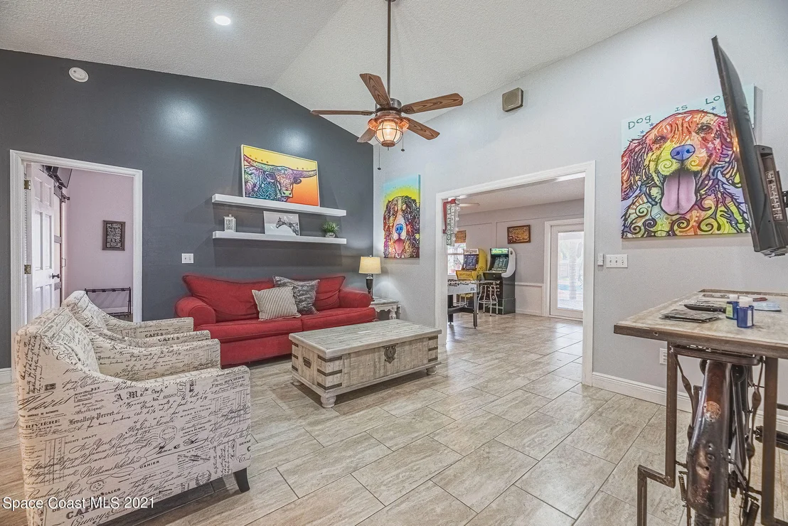 Photo of 535 Vine Street