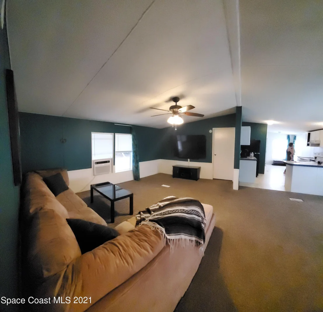 Photo of 6995 Evergreen Drive