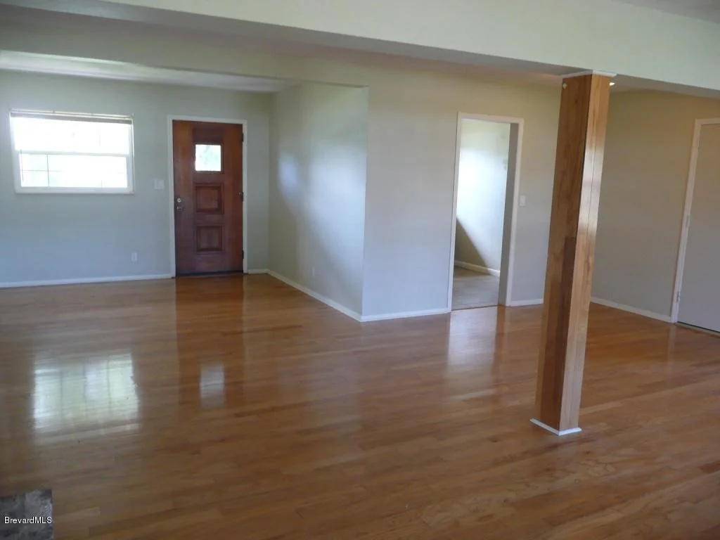 Photo of 1309 W Sun Circle