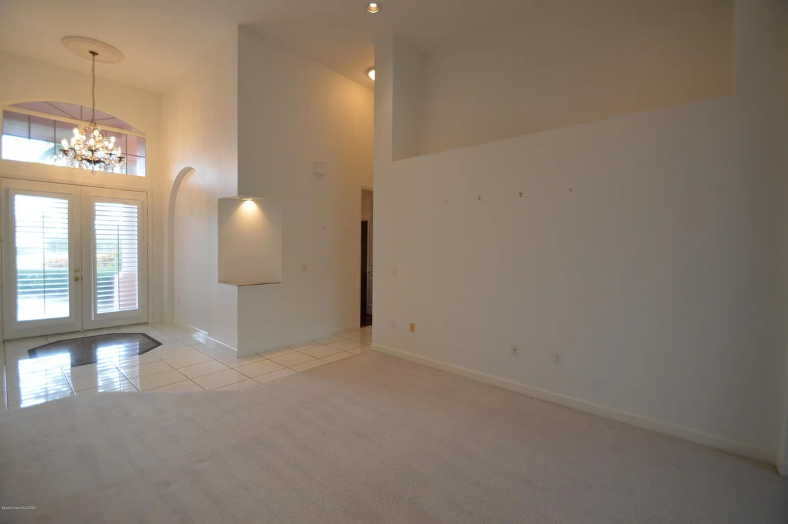 Photo of 2015 Canterbury Drive