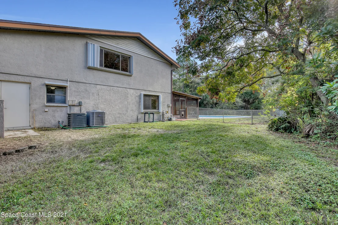 Photo of 2502 Meadow Lane