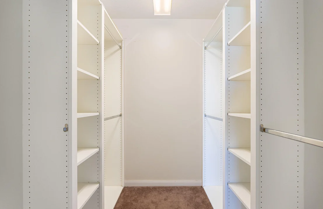 Photo of 3492 Hyperion Way SE