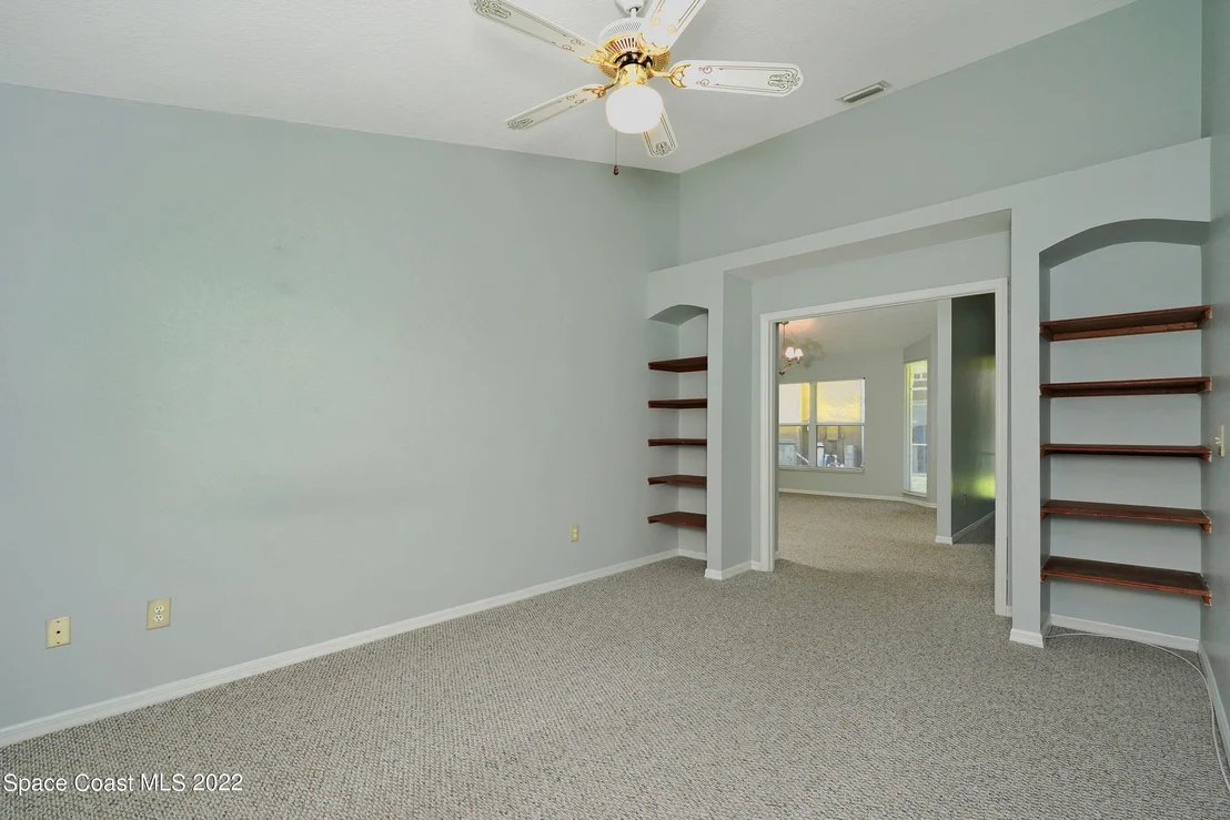 Photo of 3957 Saint Armens Circle