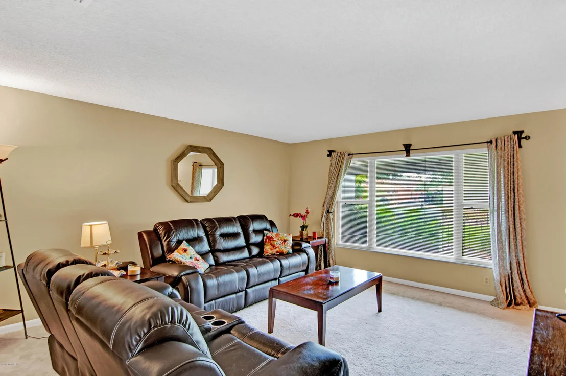 Photo of 994 Nicklaus Drive