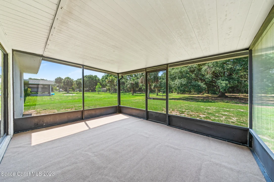 Photo of 5065 Bradbie Lane