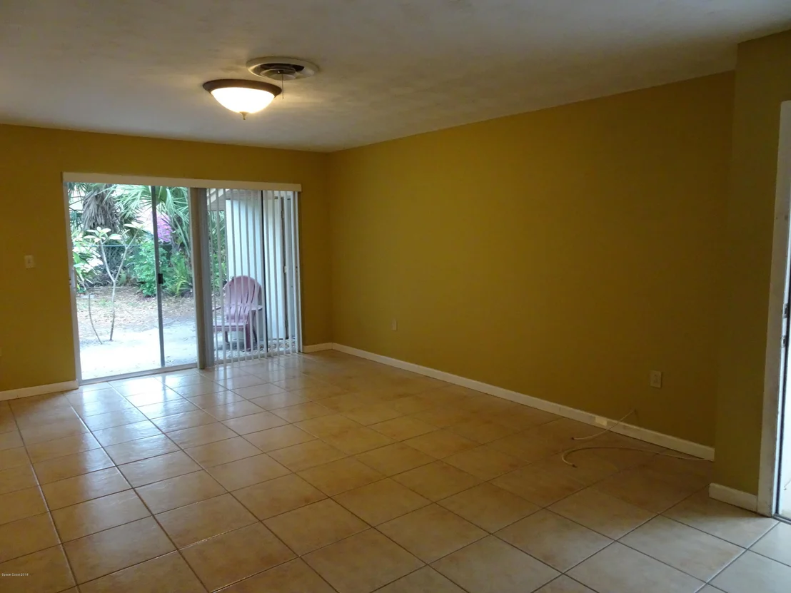 Photo of 101 Easy Street
