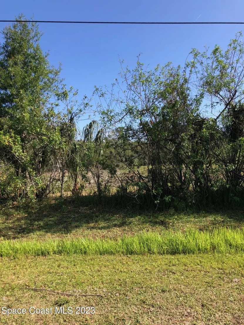 Photo of 580 Hall Road