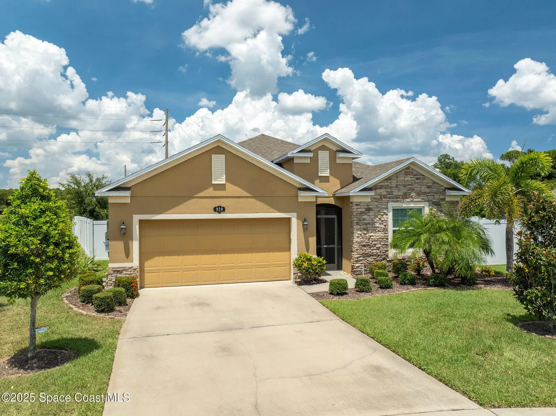 Photo of 920 Bear Lake Drive