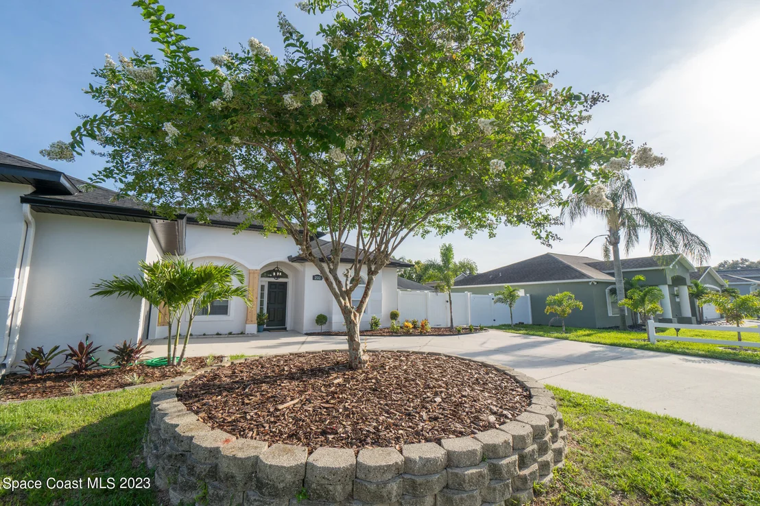 Photo of 2532 Christopher Drive