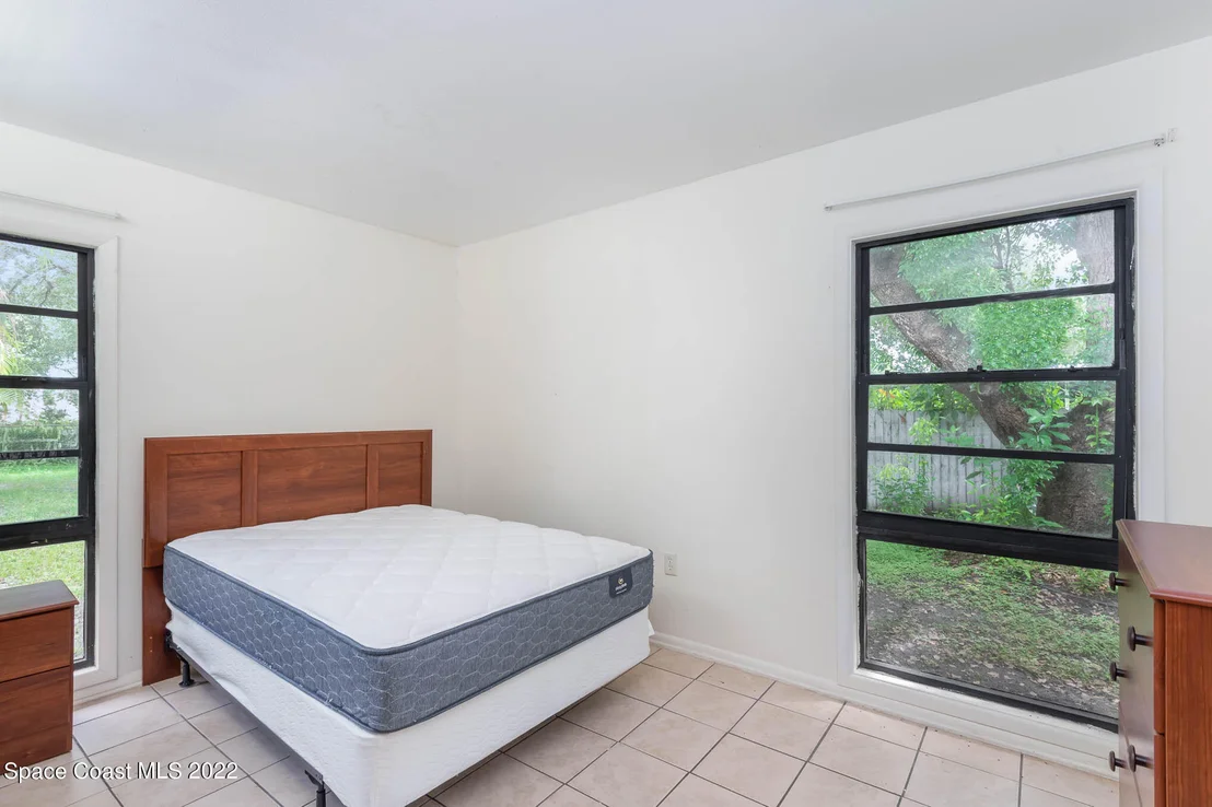 Photo of 1000 Noreen Boulevard