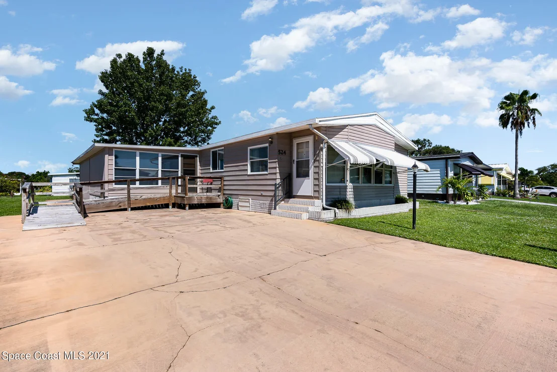 Photo of 524 Susan Drive