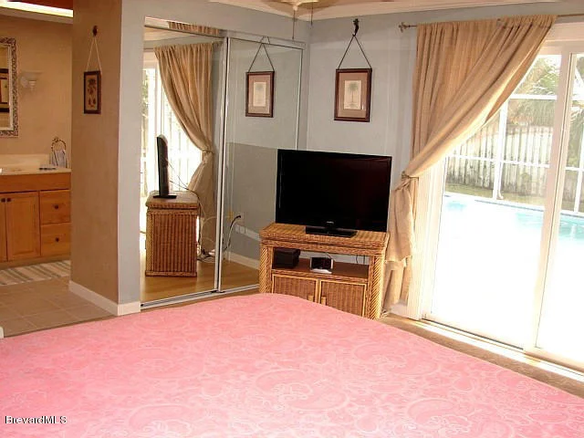 Photo of 315 Hamlin Avenue