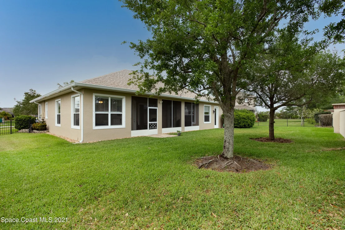 Photo of 5910 S Rusack Drive