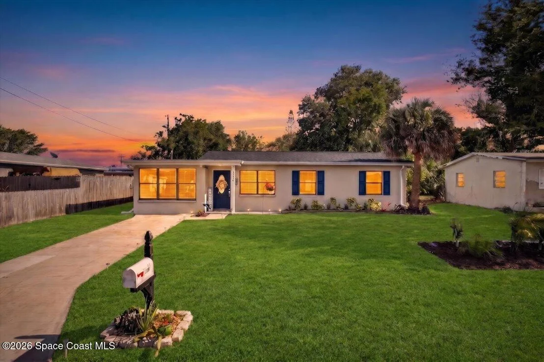 Photo of 2139 Smathers Circle N